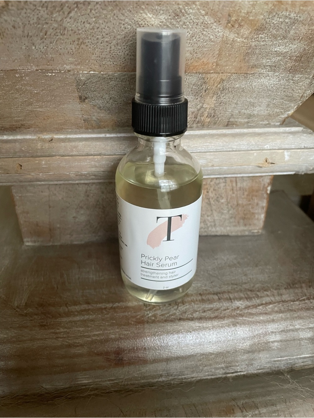 T Prickly Pear Hair Serum – Strengthening Clear Hair Treatment (Pink Accents)